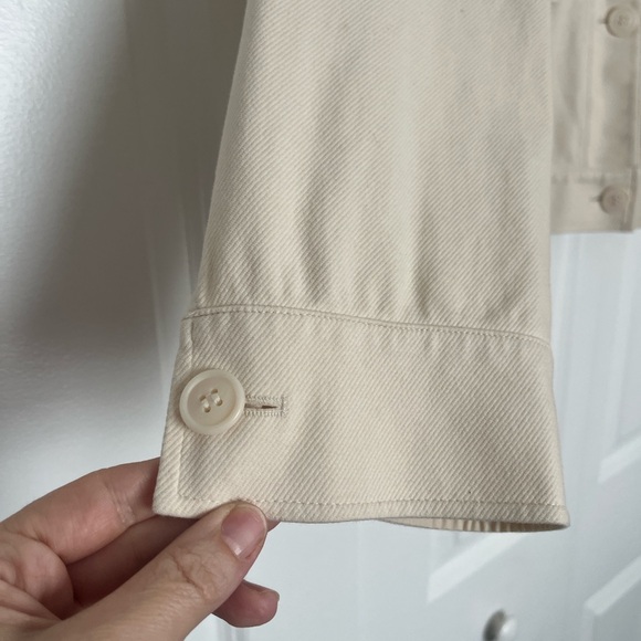 Uniqlo Classic Natural Beige Women's Jacket - Picture 5 of 8